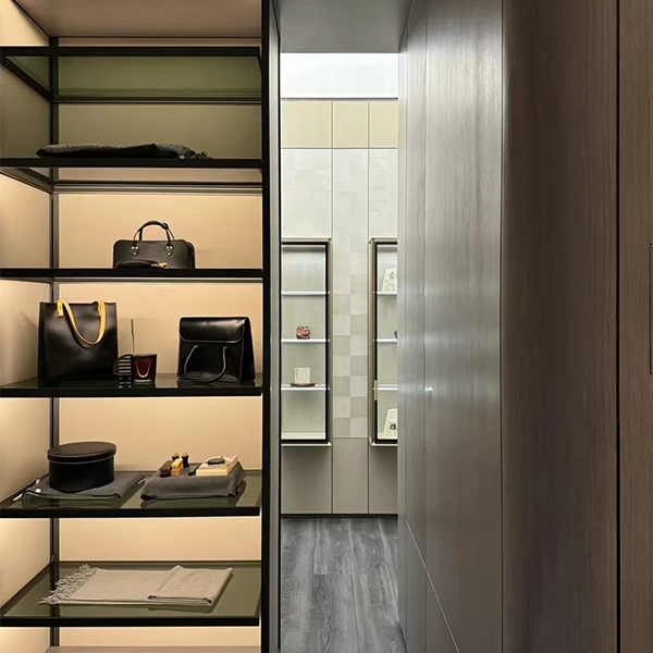 Integrated Movable Cabinet — Bottom Load-Bearing Design